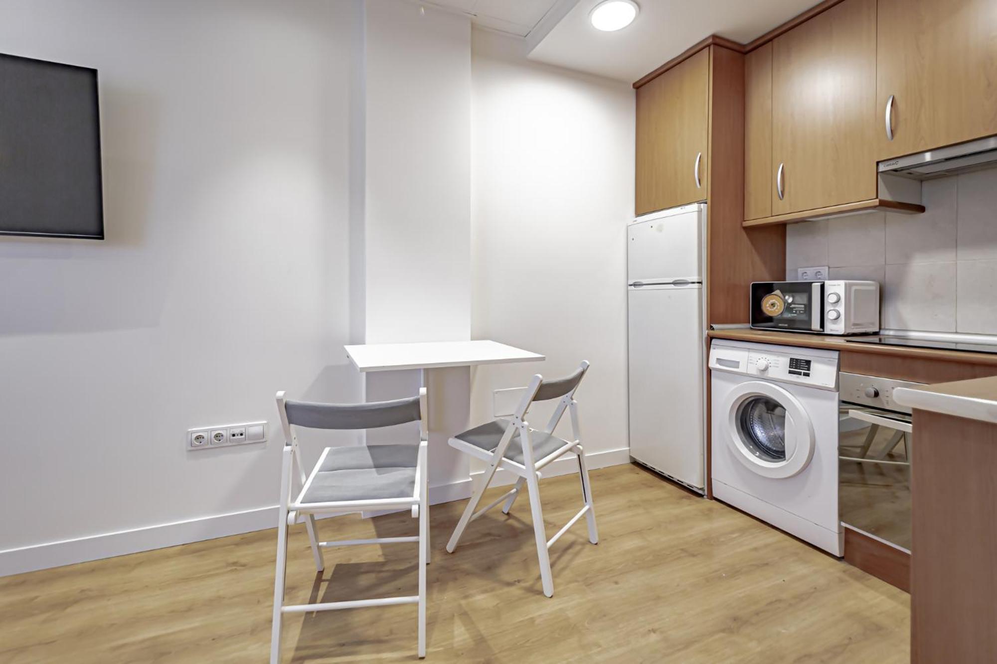 مدريد Apartamentos Noviembre المظهر الخارجي الصورة