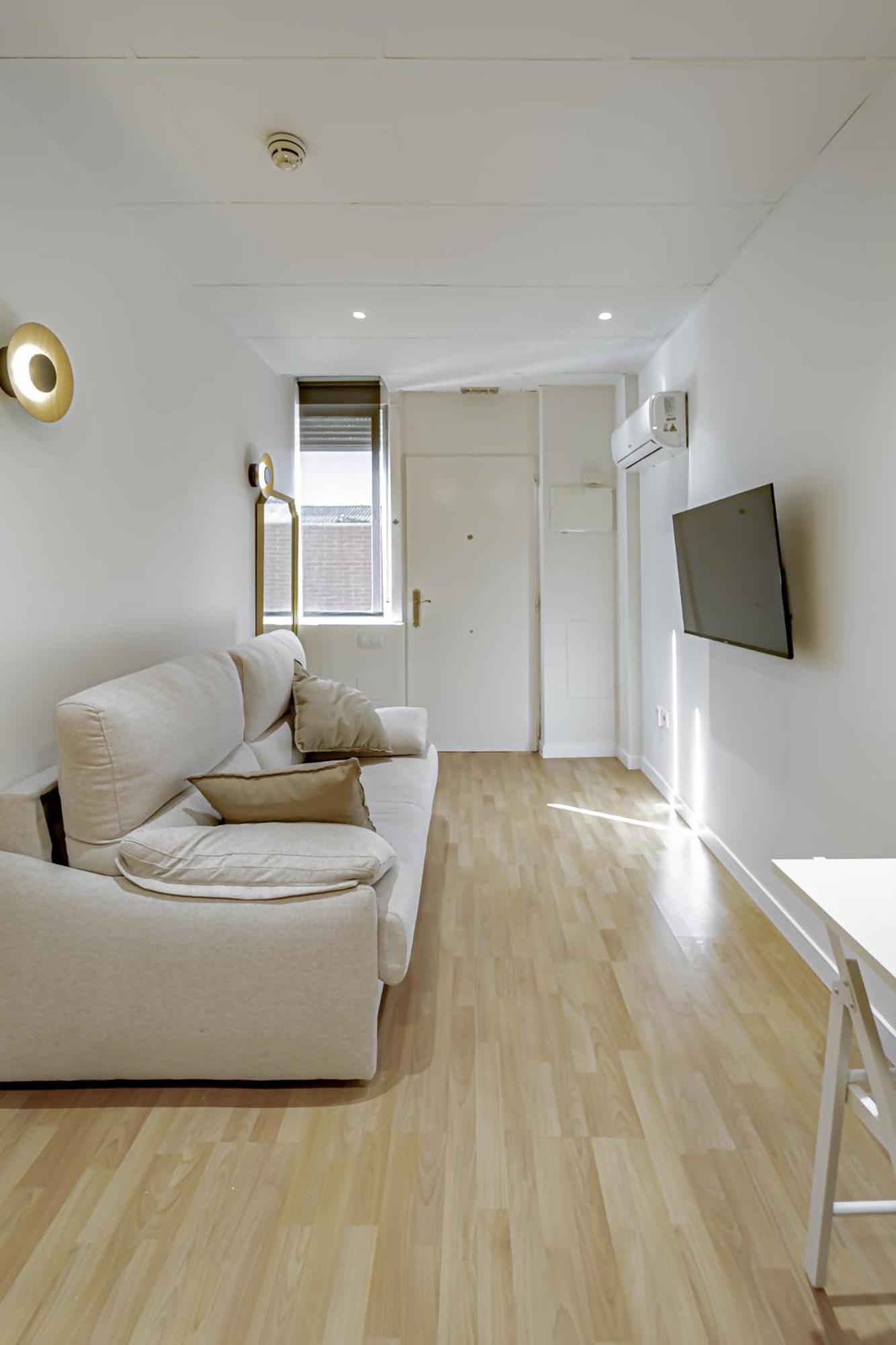 مدريد Apartamentos Noviembre المظهر الخارجي الصورة