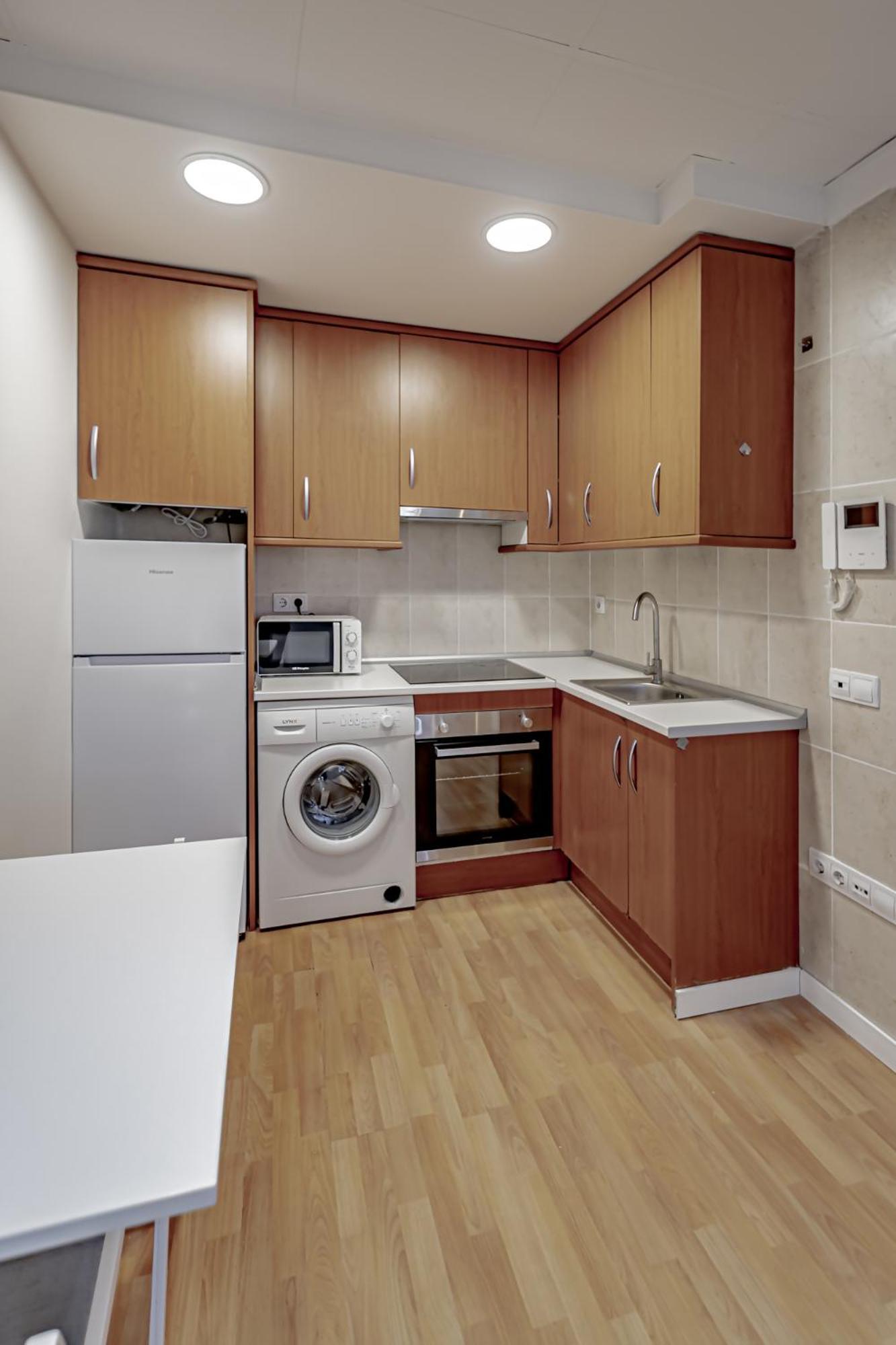 مدريد Apartamentos Noviembre المظهر الخارجي الصورة