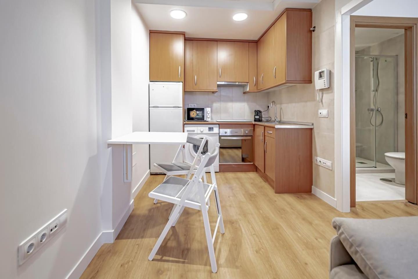 مدريد Apartamentos Noviembre المظهر الخارجي الصورة