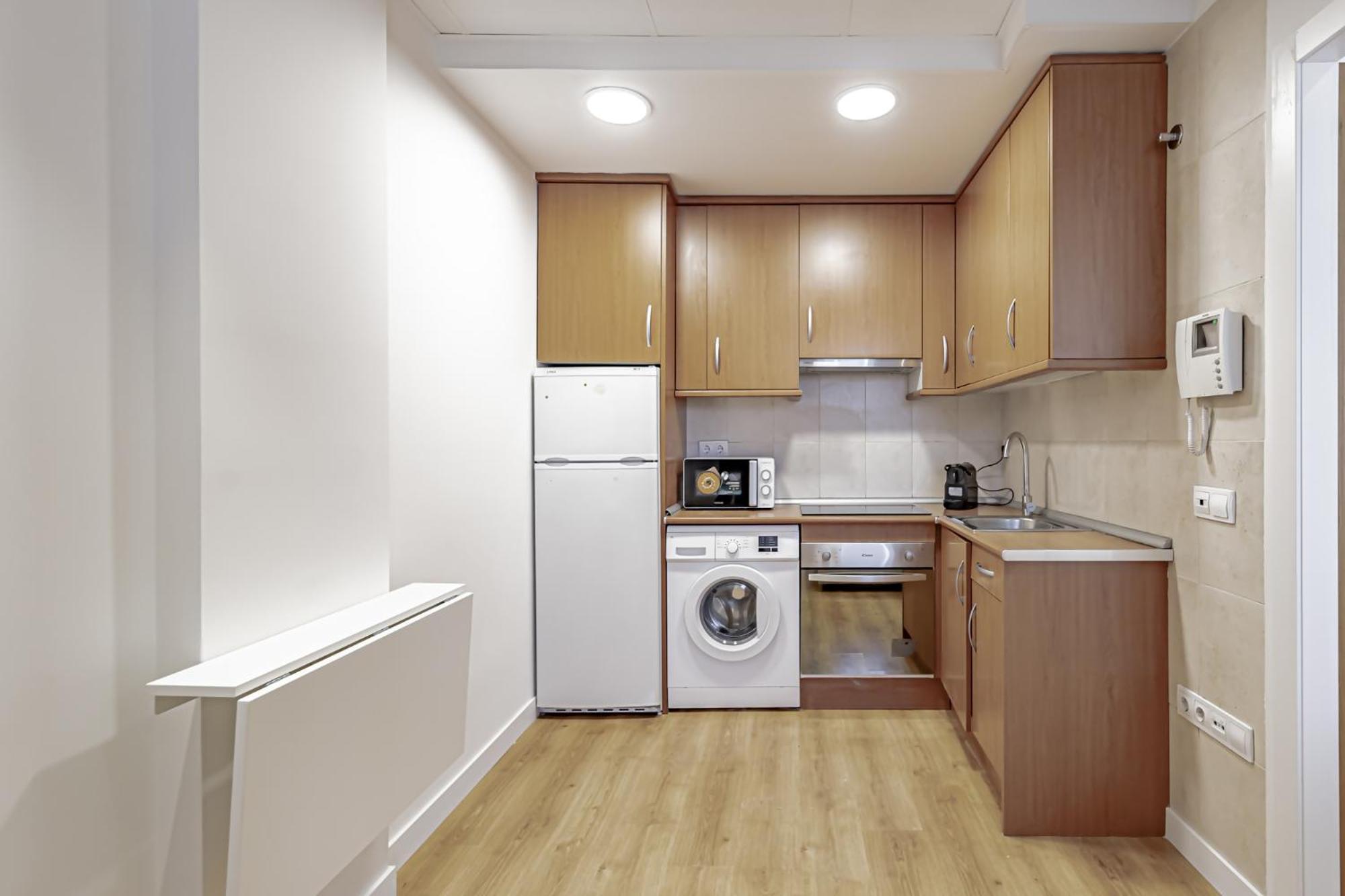 مدريد Apartamentos Noviembre المظهر الخارجي الصورة