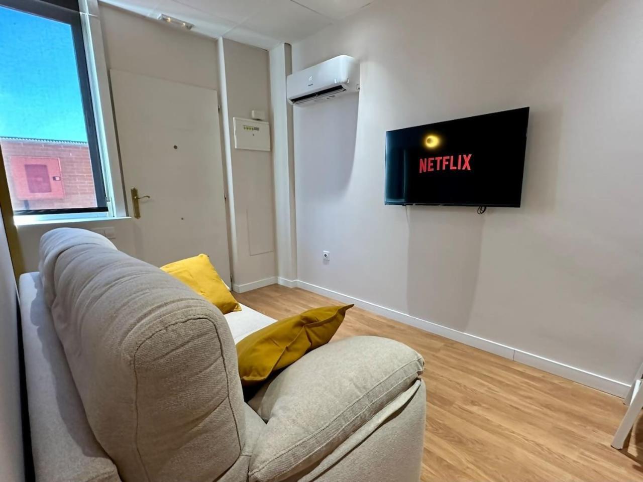 مدريد Apartamentos Noviembre المظهر الخارجي الصورة