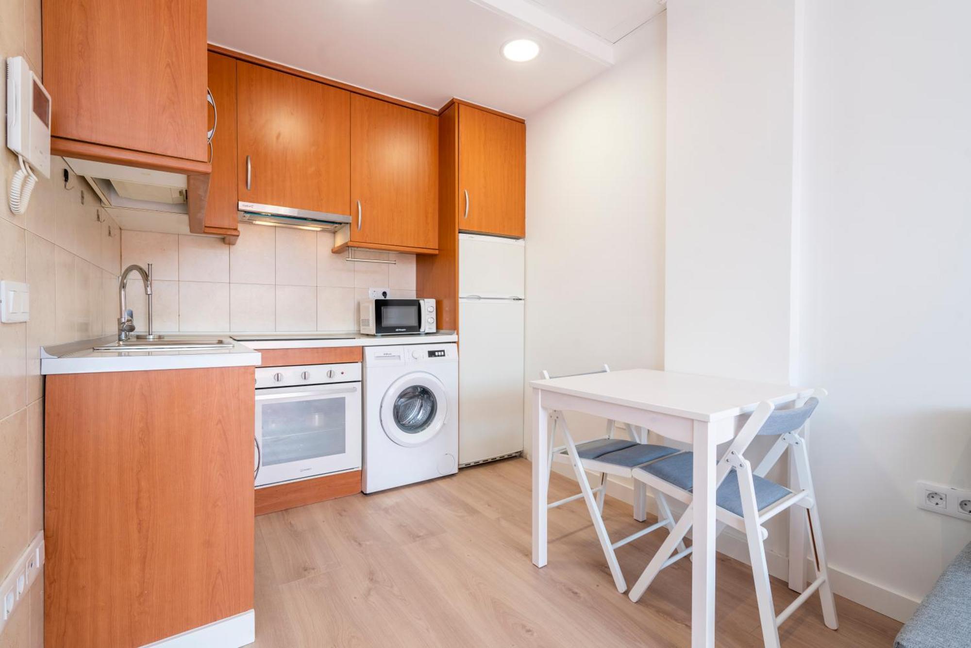 مدريد Apartamentos Noviembre المظهر الخارجي الصورة